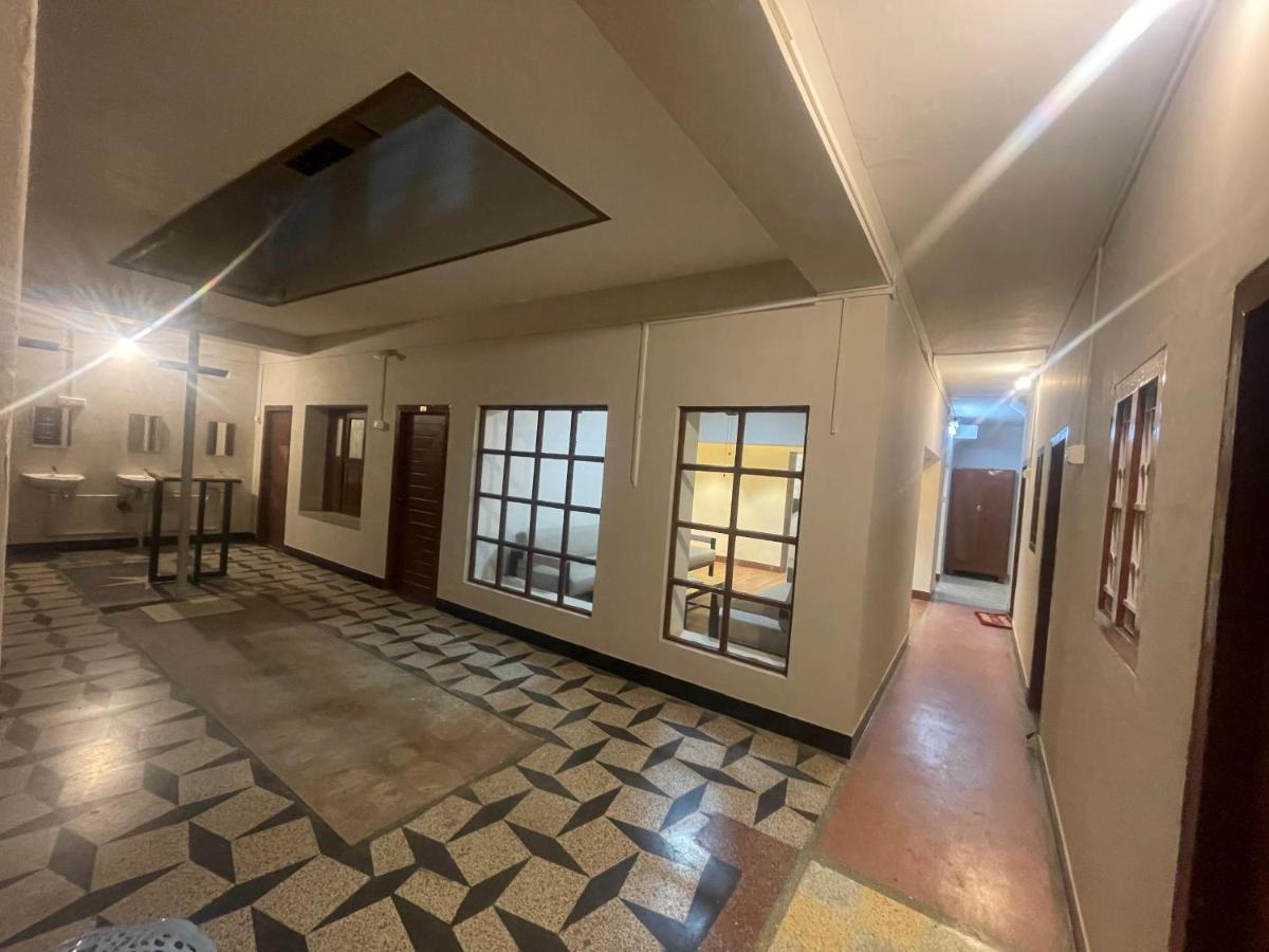 Sj Grand Hotell Coimbatore Exteriör bild